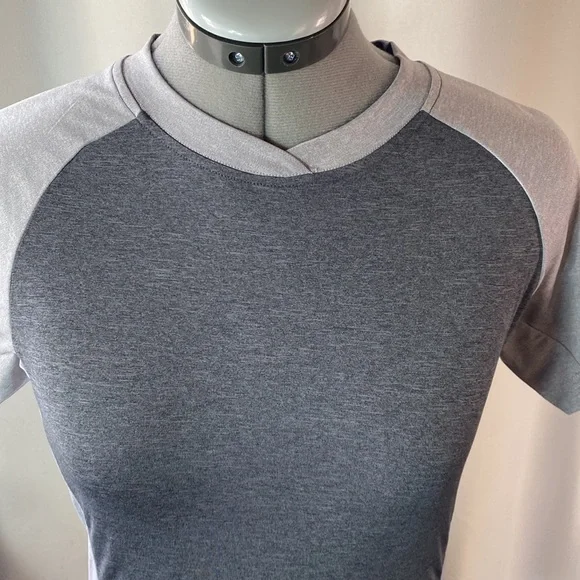 Grey Quick Dry Shirt 2 Toned Grey T-shirt Multiple Sizes - Picture 3 of 7